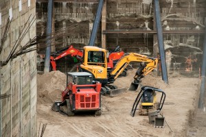 Heavy-Equipment-Vehicles-in-Construction-Site
